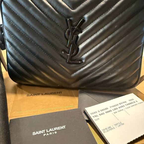 YSL Saint Laurent Lou Camera Bag Black Quilted Crossbody - Picture 3 of 8